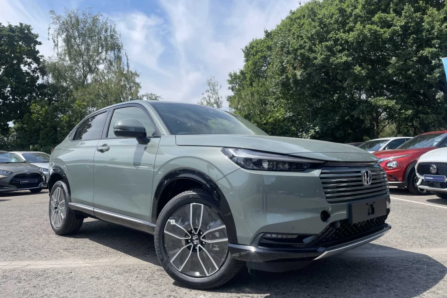 Vehicle Image - 0