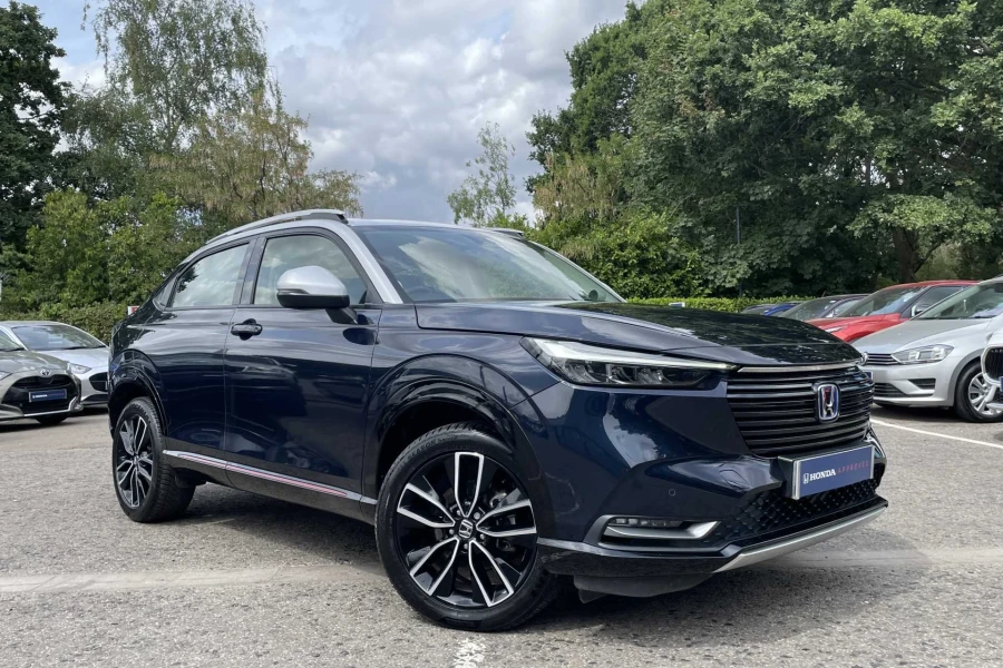 Vehicle Image - 0