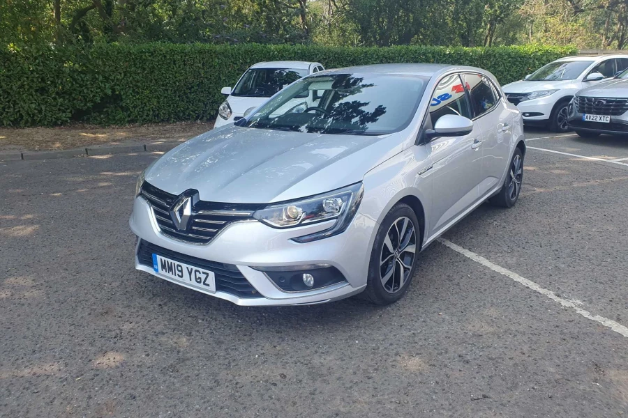 Vehicle Image - 2