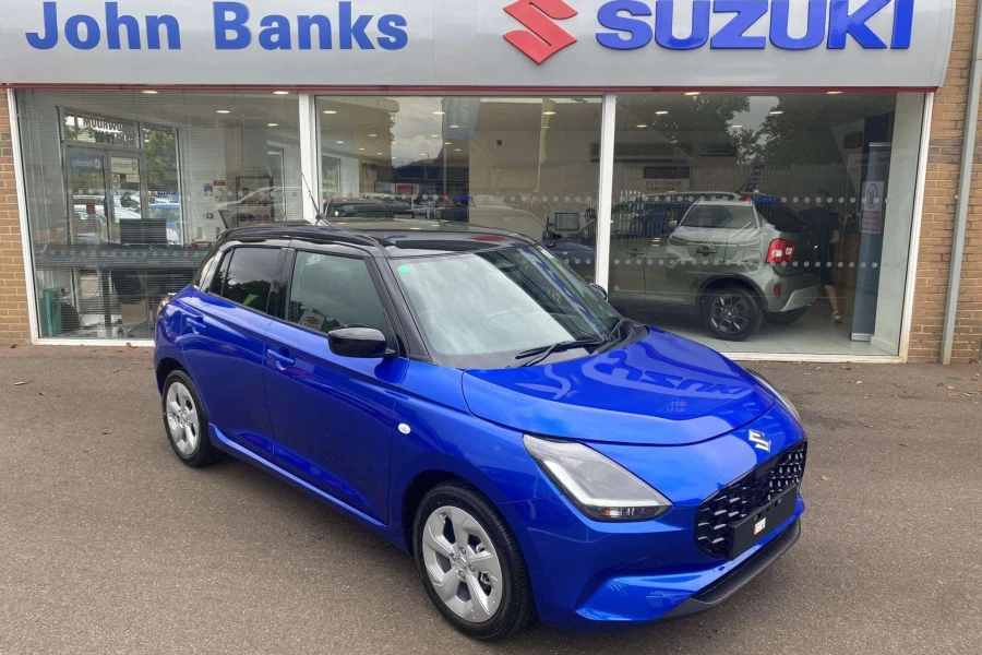 Vehicle Image - 2