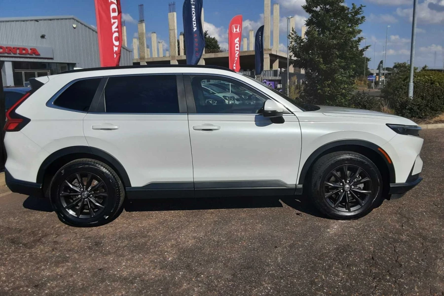 Vehicle Image - 2