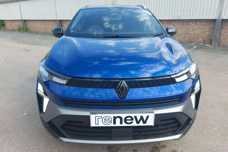 Vehicle Image - 1