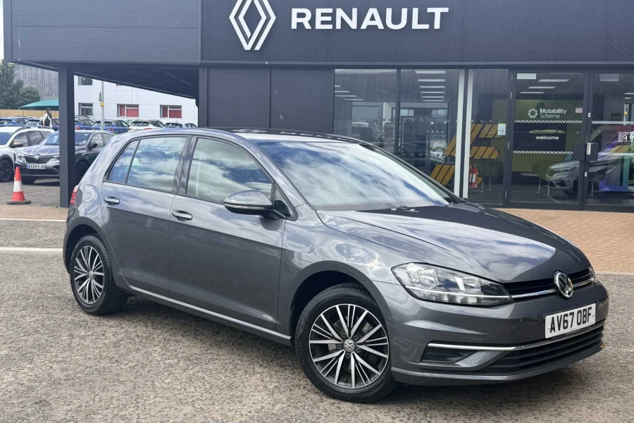 Vehicle Image - 0