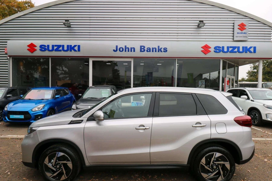 Vehicle Image - 3