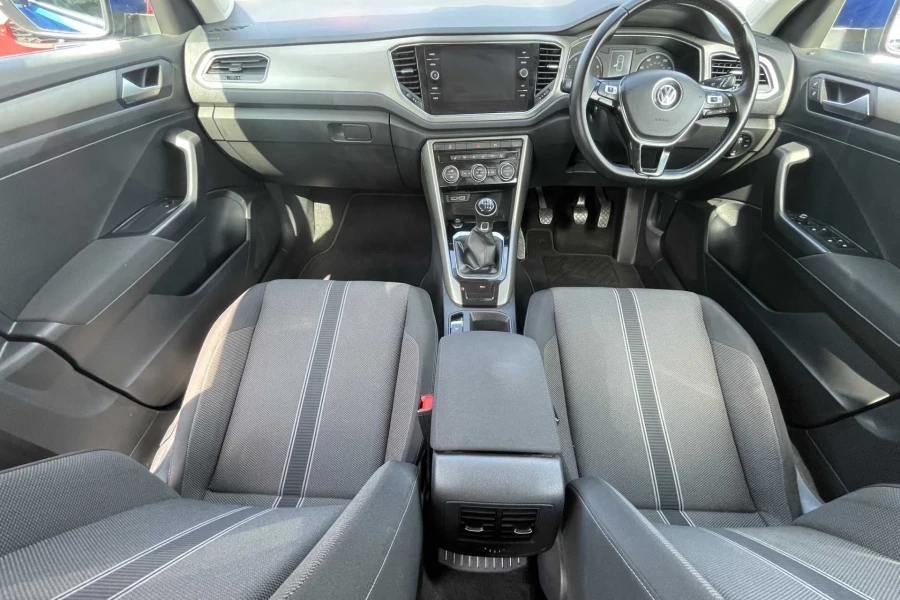 Vehicle Image - 3