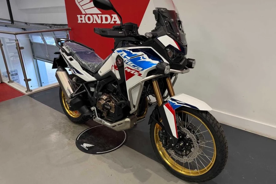 Vehicle Image - 1
