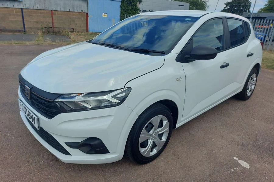 Vehicle Image - 2