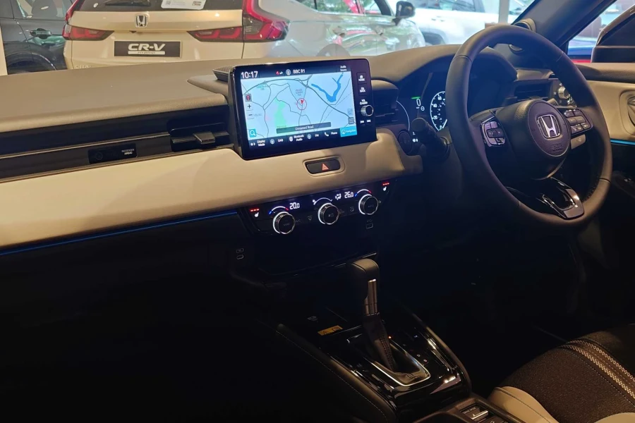 Vehicle Image - 1