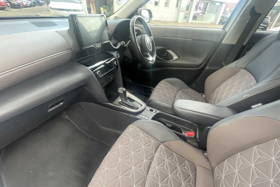 Vehicle Image - 1