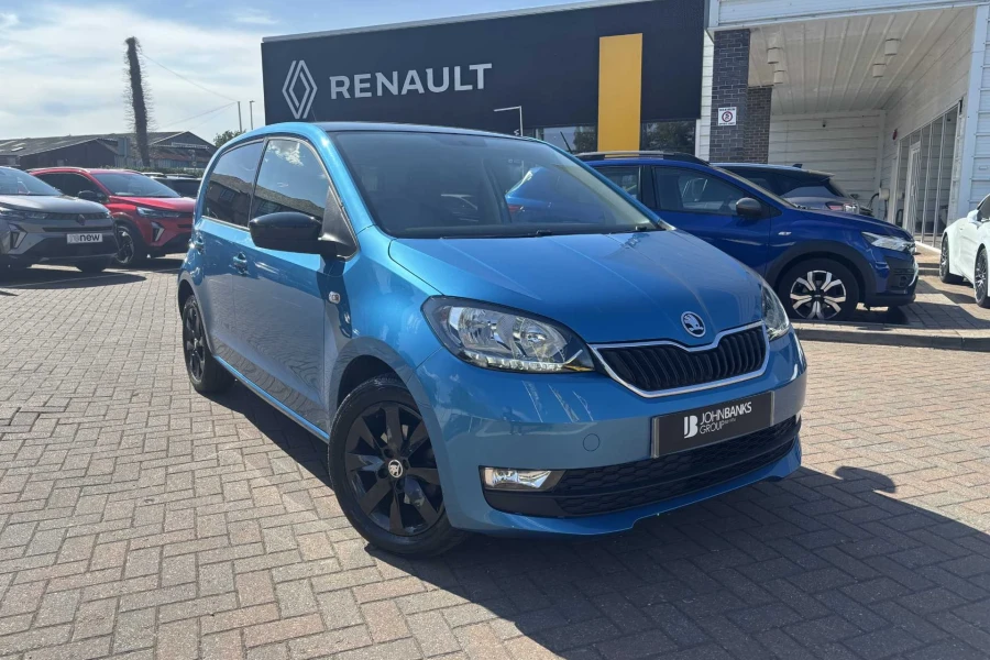 Vehicle Image - 0