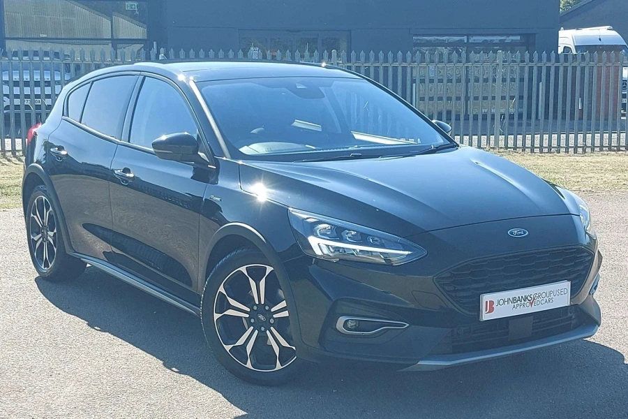 Vehicle Image - 3