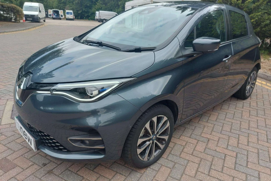 Vehicle Image - 2