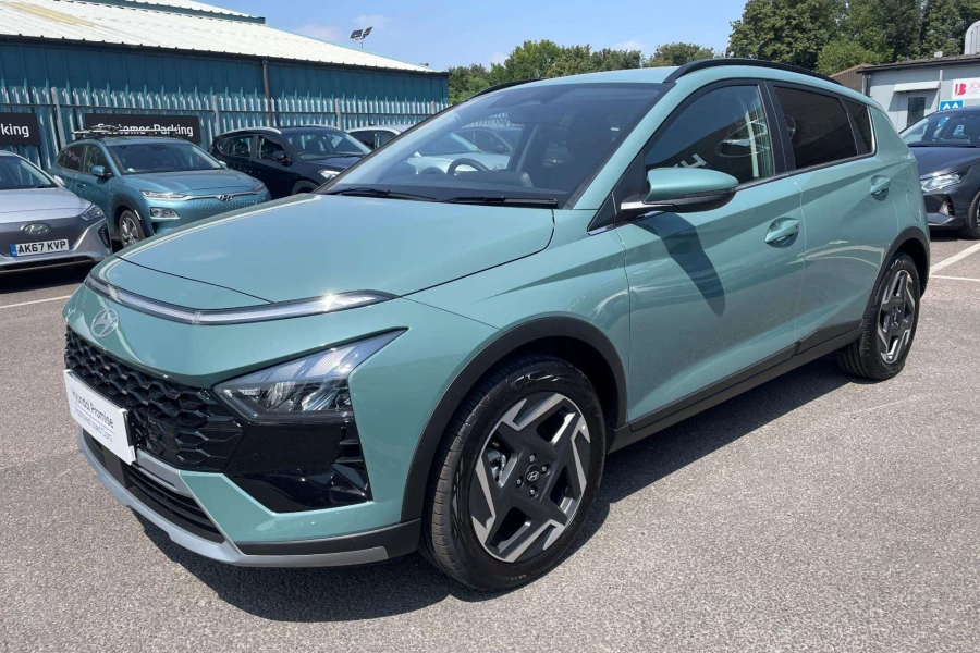 Vehicle Image - 2