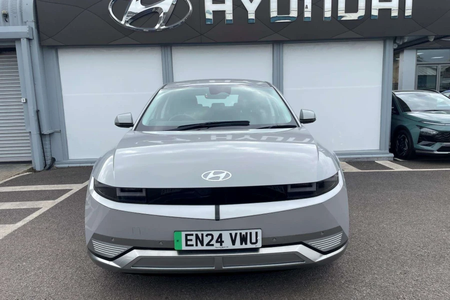 Vehicle Image - 3