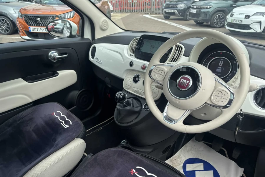 Vehicle Image - 3