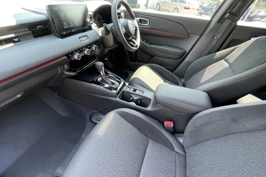 Vehicle Image - 1