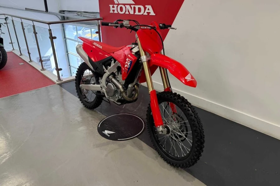 Vehicle Image - 1