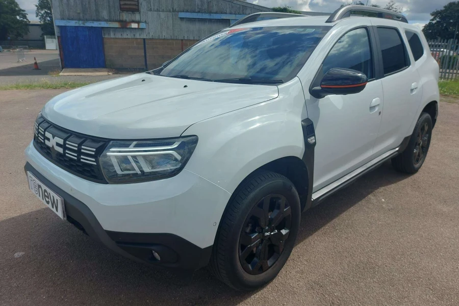 Vehicle Image - 2