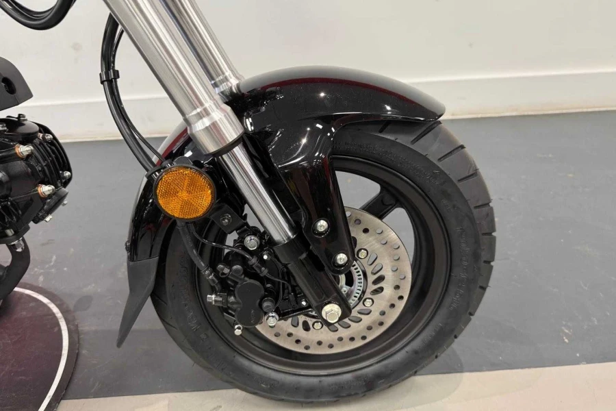 Vehicle Image - 3