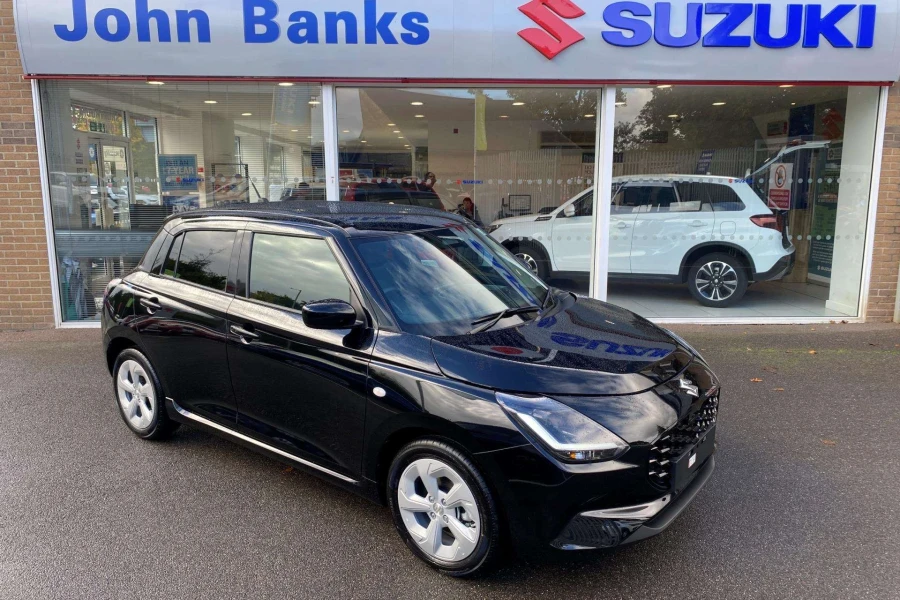 Vehicle Image - 2