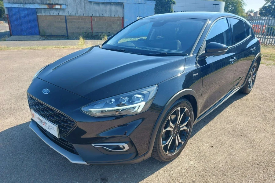 Vehicle Image - 2