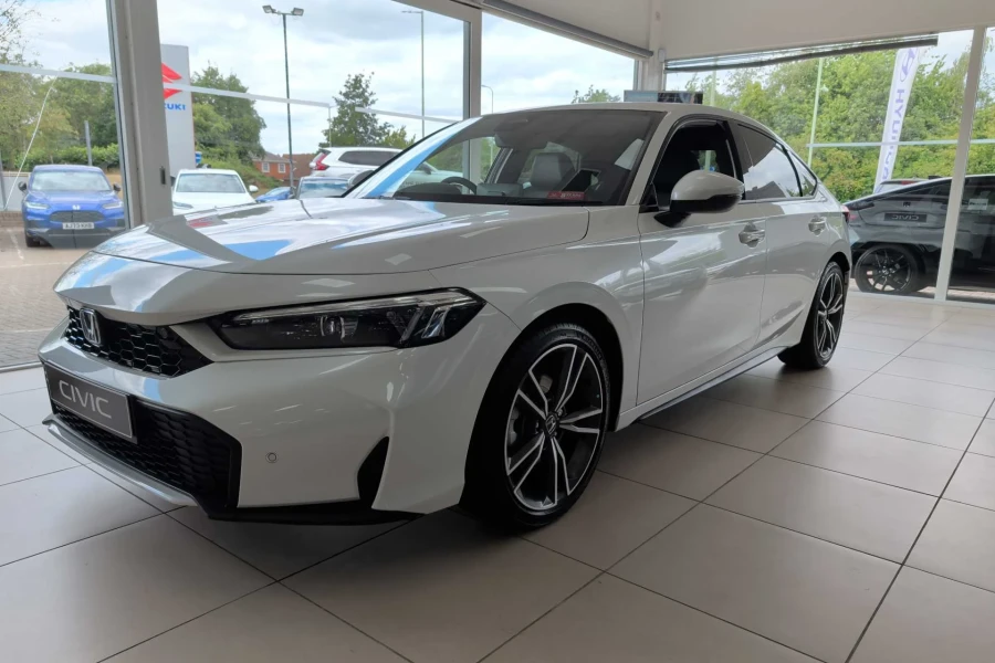 Vehicle Image - 2