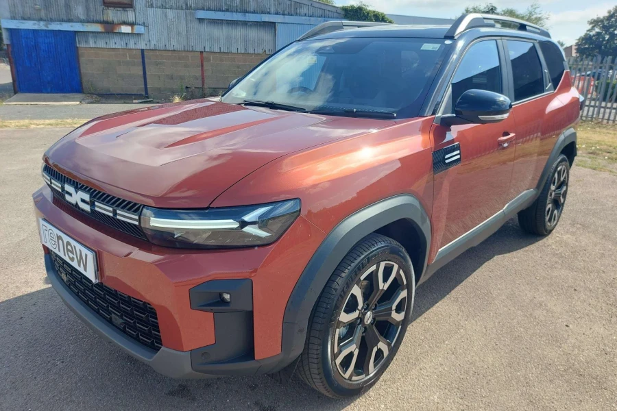 Vehicle Image - 2