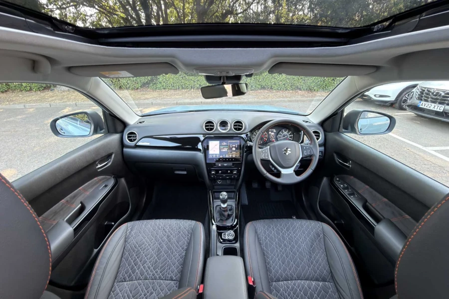 Vehicle Image - 3