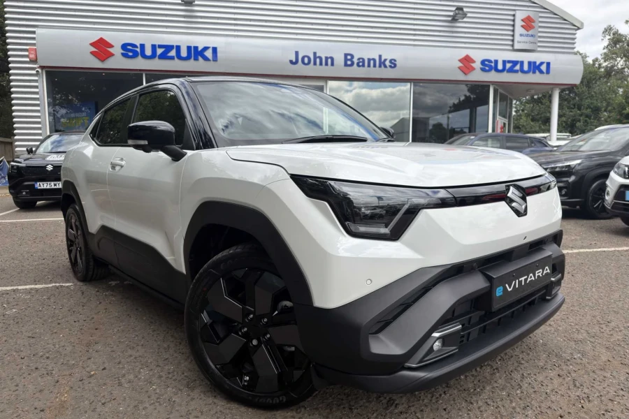 Vehicle Image - 0