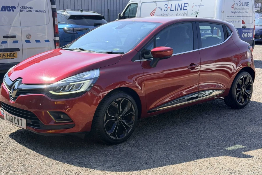 Vehicle Image - 1