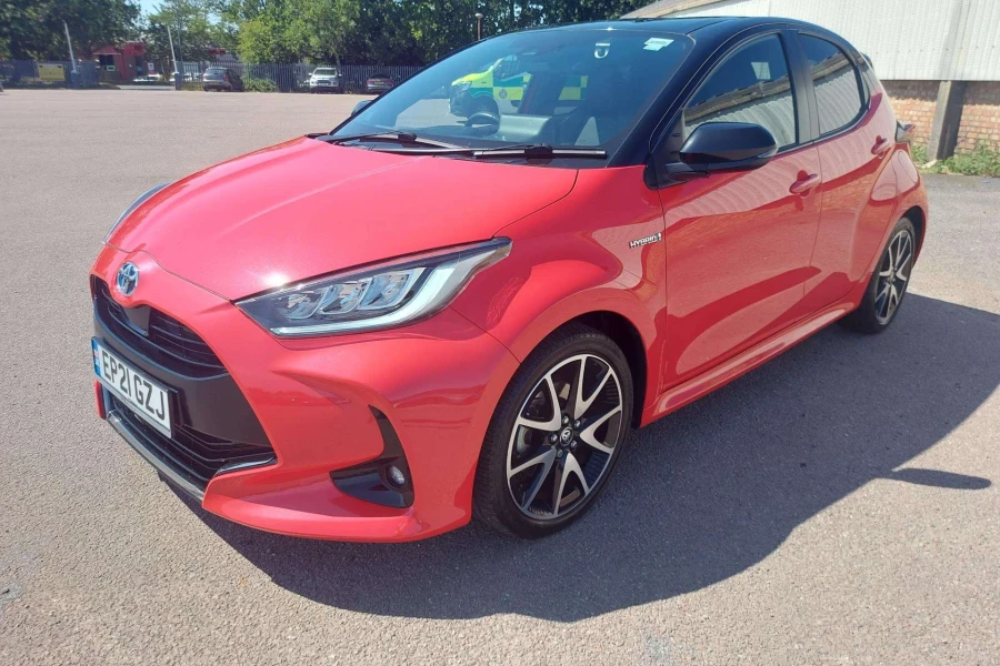Vehicle Image - 2