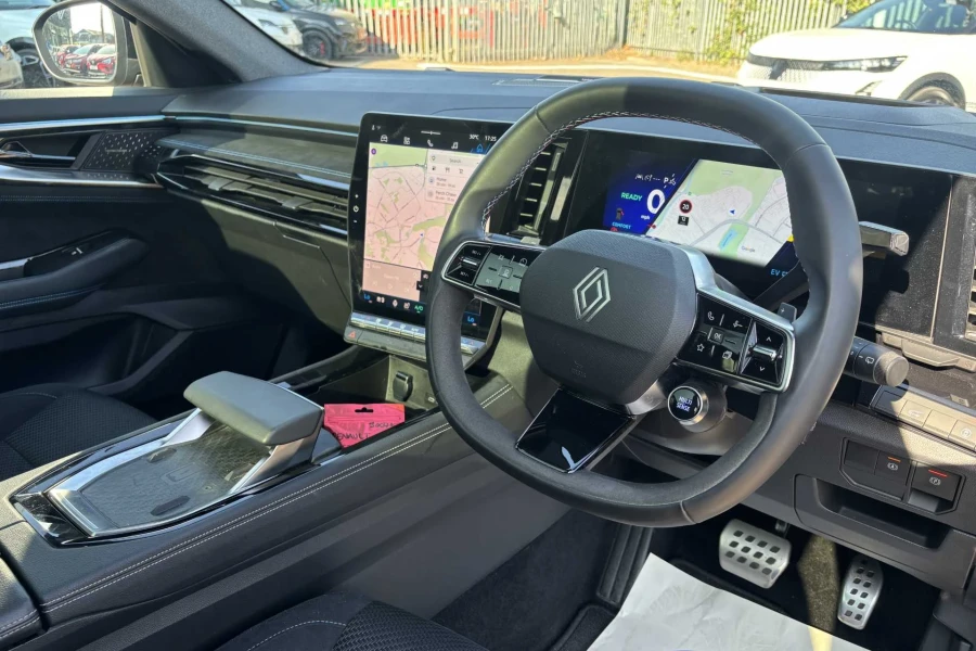 Vehicle Image - 3