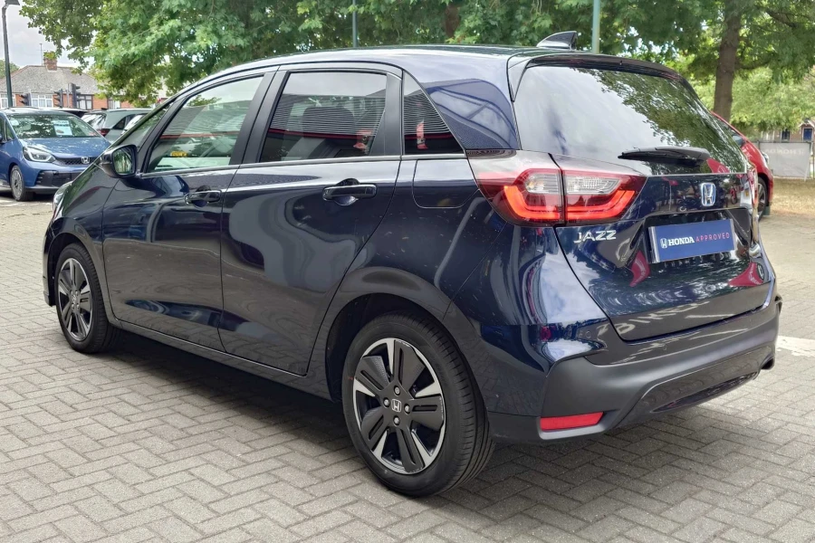 Vehicle Image - 2