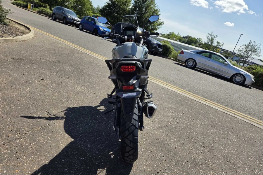 Vehicle Image - 3