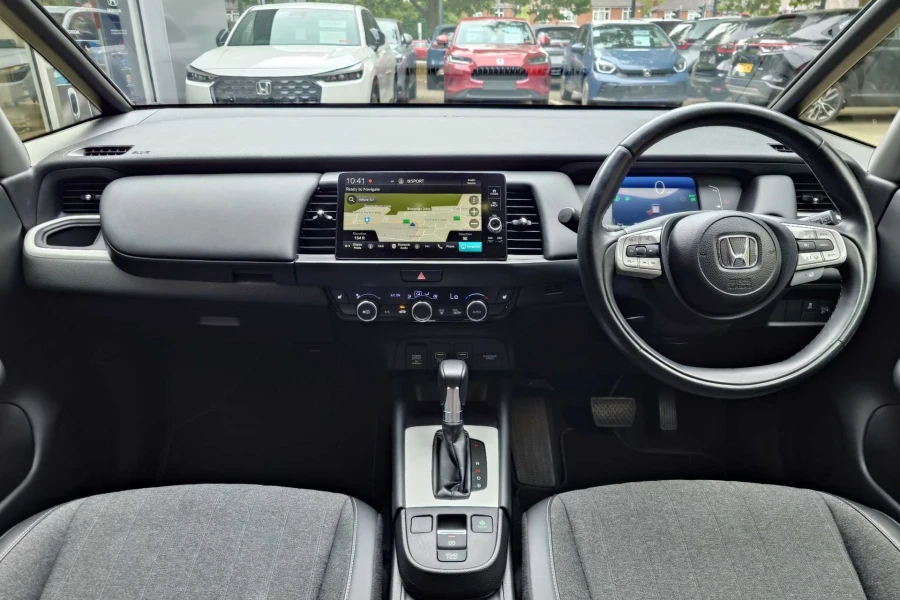 Vehicle Image - 3