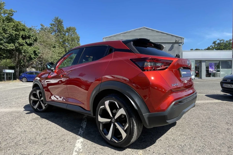 Vehicle Image - 2