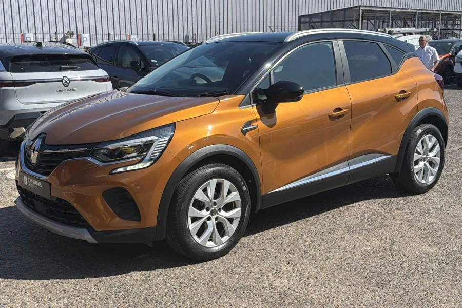 Vehicle Image - 1