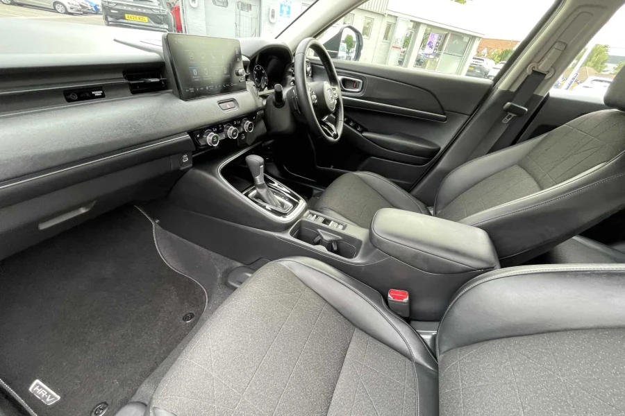 Vehicle Image - 1