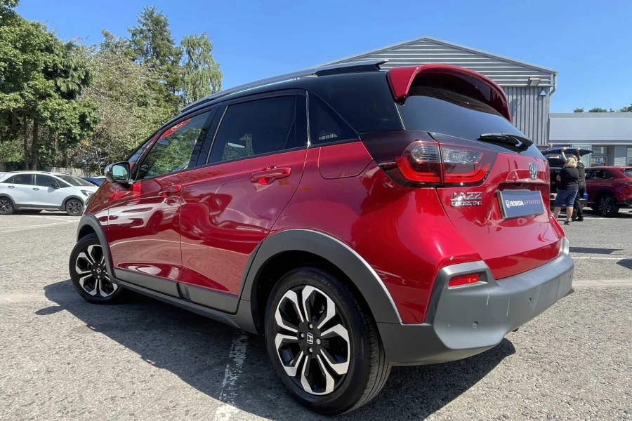Vehicle Image - 2