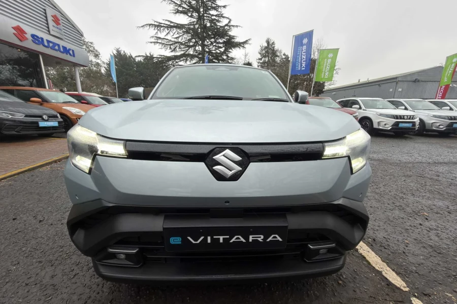 Vehicle Image - 3