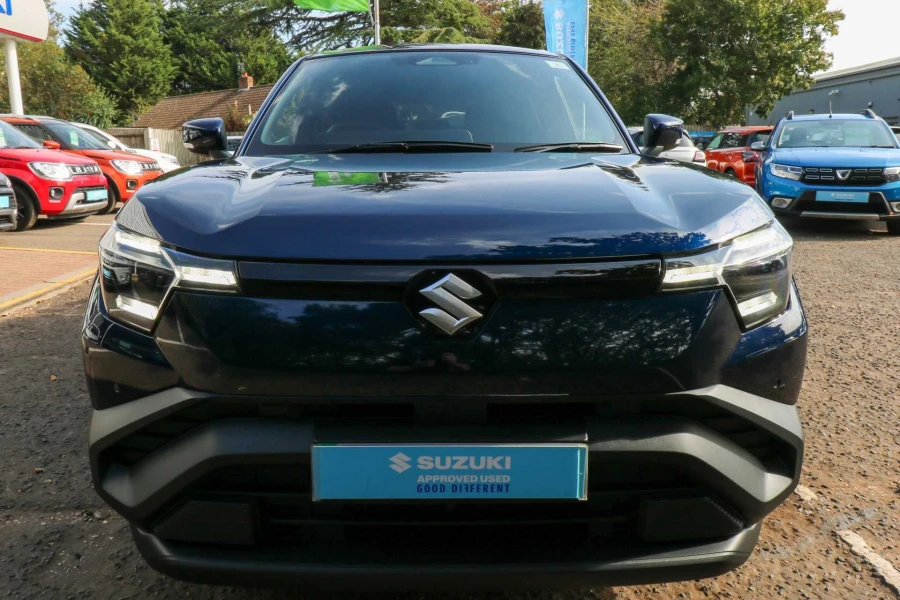 Vehicle Image - 3