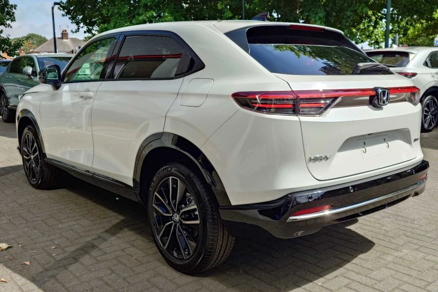 Vehicle Image - 2