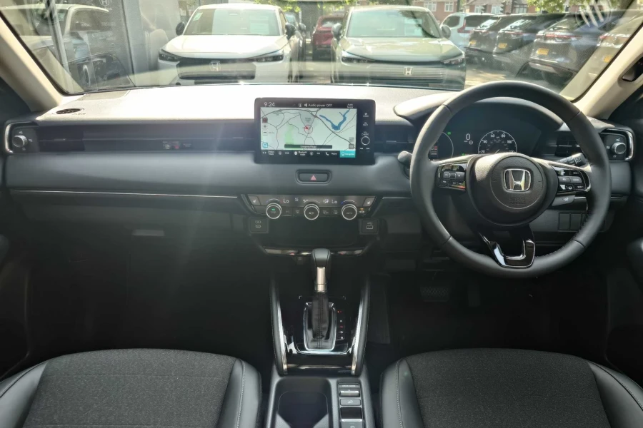 Vehicle Image - 3