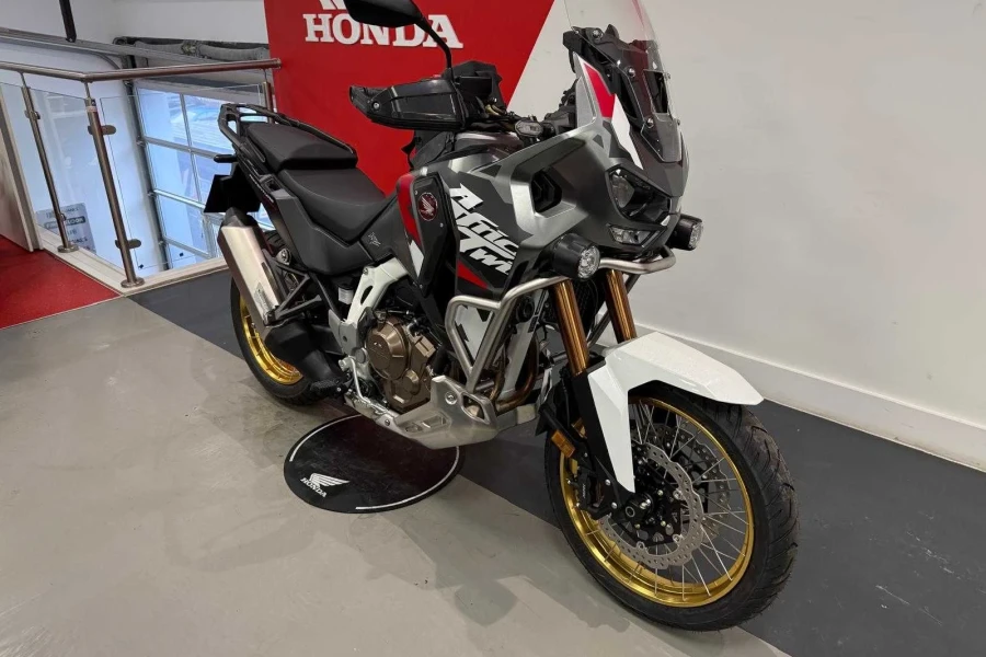 Vehicle Image - 1