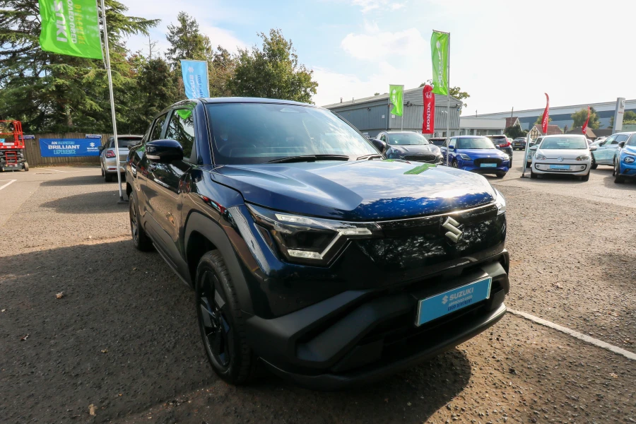 Vehicle Image - 0
