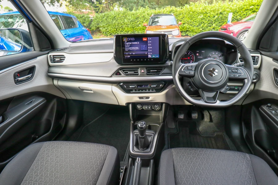 Vehicle Image - 3