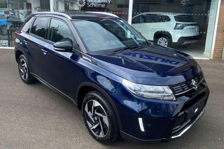 Vehicle Image - 0