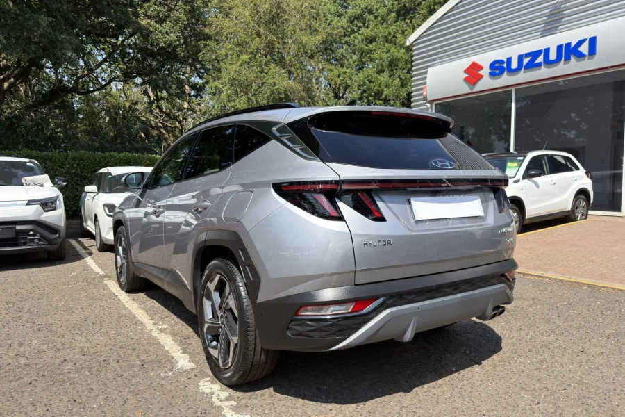 Vehicle Image - 2