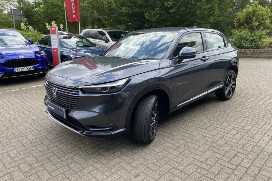 Vehicle Image - 2
