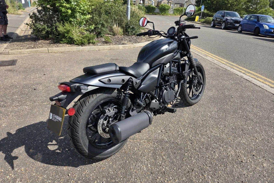Vehicle Image - 2